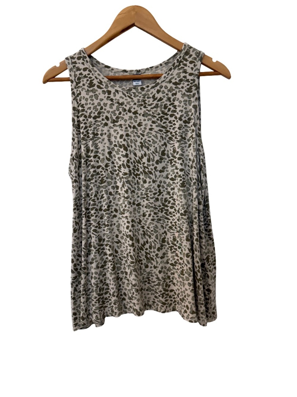 Old Navy Olive Leopard-Print Tank Top on Cream
